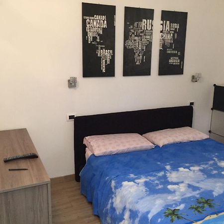 Guest House Persico Десенцано дел Гарда Екстериор снимка